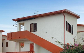 2 Bedroom Awesome Apartment In Sangineto